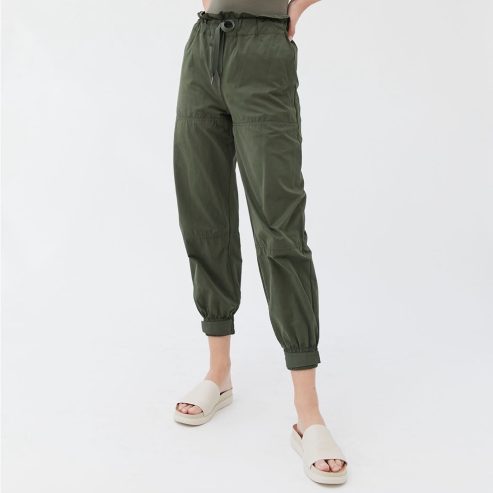 Urban Outfitters Econ High-Waisted Paperbag Jogger Pant